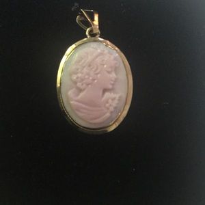M+M Scognamiglio Pink Conch Cameo 14k Yellow Gold